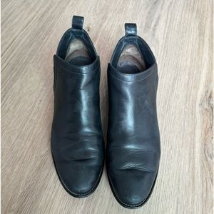 Paul Green Leather Ankle Bootie Black